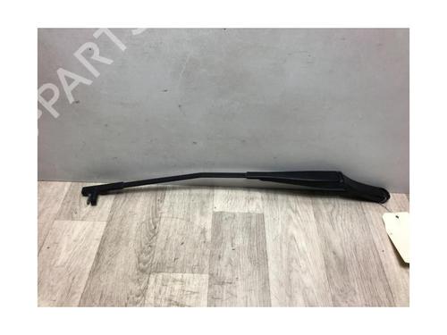 Front windshield wiper arm VW GOLF PLUS V (5M1, 521) 1.9 TDI | BP23034822C143 