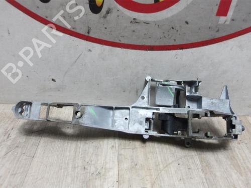 Used Front left exterior door handle PEUGEOT 207 (WA_, WC_) 1.6 HDi (92 hp) 13263005