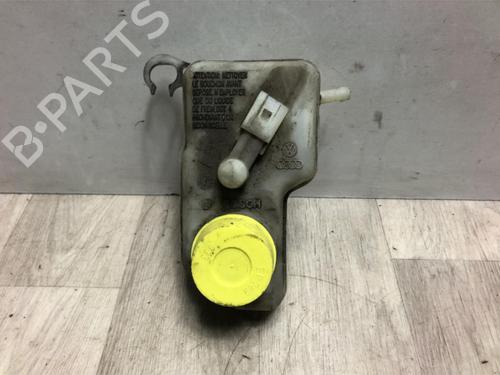 Used Brake master cylinder VW FOX Hatchback (5Z1, 5Z3, 5Z4) 1.2 (55 hp) 20613545