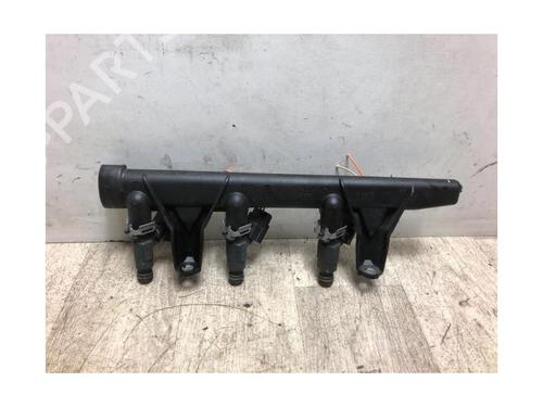 Injection rail PEUGEOT 208 I (CA_, CC_) 1.2 VTI 82 | BP28334702M98 