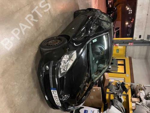 Right front fog light RENAULT CLIO III (BR0/1, CR0/1) 1.2 16V (BR02, BR0J, BR11, CR02, CR0J, CR11) | BP25338203C31 