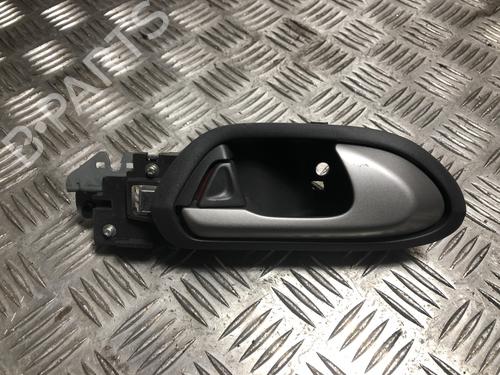 Højre bagtil invendig håndtag Højre bagtil invendig håndtag HONDA CIVIC VIII Saloon (FD, FA) 1.3 IMA (FA3, FD3) (95 hp) 33907407 33907407