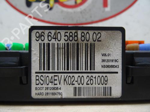 Used Fuse box CITROËN C5 III (RD_) 2.0 16V (RDRFJC, RDRFJF) (140 hp) 13267669