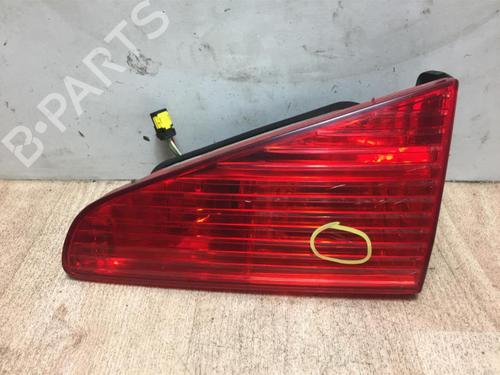 Højre baglygte bagklap PEUGEOT 607 (9D, 9U) 2.2 HDi (133 hp) 13277346