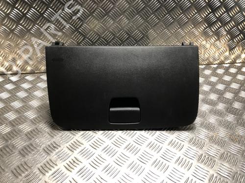 Used Glove box Glove box 39206602 39206602