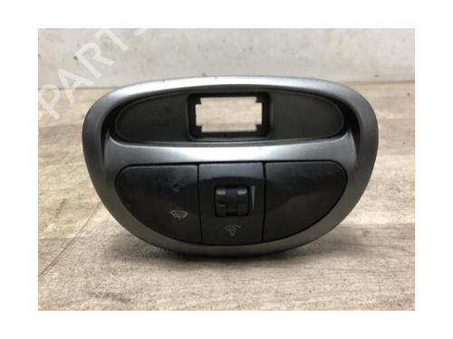 Switch HYUNDAI SANTA FÉ I (SM) 2.0 CRDi 4x4 | BP23871606I30