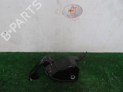 Support MERCEDES-BENZ GLA-CLASS (X156) GLA 180 CDI / d (156.912) | BP13137028C155 