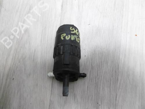 Used Washer pump FIAT GRANDE PUNTO (199_) 1.3 D Multijet (75 hp) 25799512