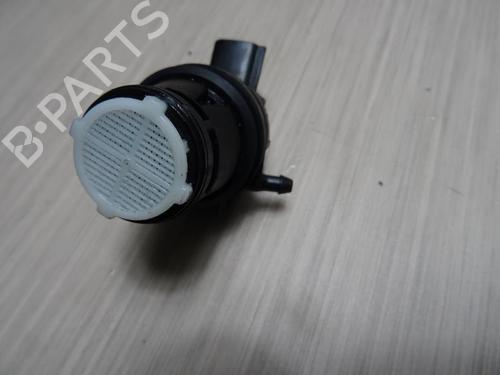 Used Washer pump TOYOTA YARIS (_P9_) 1.0 VVT-i (KSP90_, KSP90R) (69 hp) 13129700