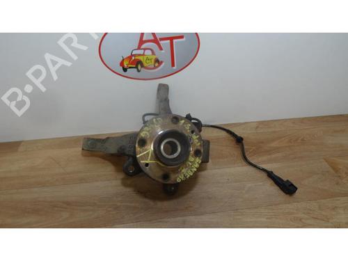 Used Left front steering knuckle DACIA SANDERO 1.5 dCi (68 hp) 13284824