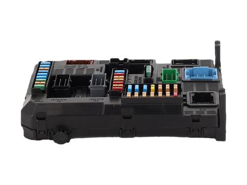Used Fuse box Fuse box PEUGEOT 2008 I (CU_) 1.5 BlueHDI 120 (120 hp) 36639761 36639761