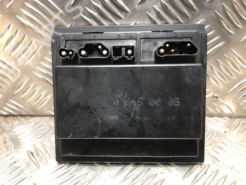 Used Control unit Control unit MERCEDES-BENZ SLK (R170) 200 (170.435) (136 hp) 23567935 23567935