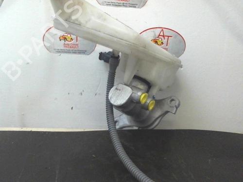 Used Brake master cylinder PEUGEOT 208 I (CA_, CC_) 1.0 VTi (68 hp) 12969783