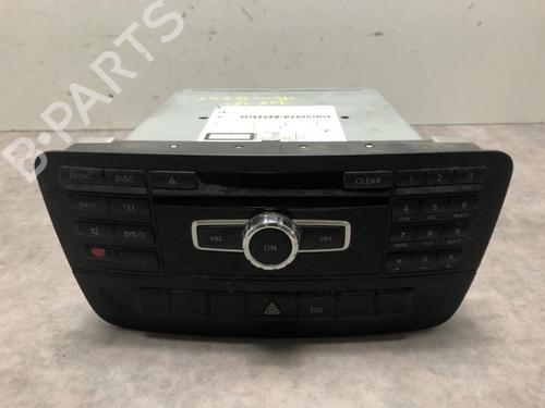 Used Radio MERCEDES-BENZ B-CLASS Sports Tourer (W246, W242) B 180 CDI (246.200) (109 hp) 20616712