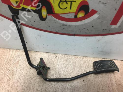 Used Pedal RENAULT TRAFIC Bus (T_, P_, V_) 2.5 D 4x4 (75 hp) 29267633