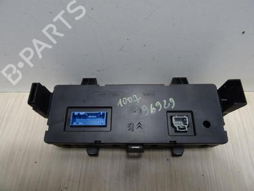 Used Climate control PEUGEOT 1007 (KM_) 1.6 16V (109 hp) 13277977