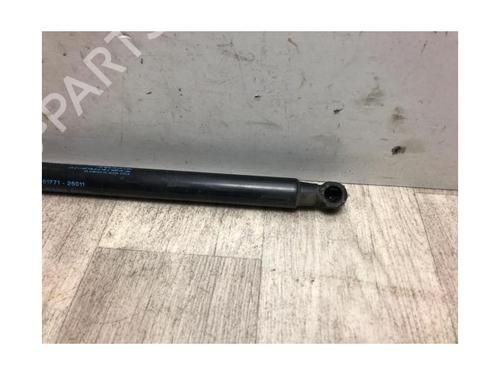 Tailgate lift support HYUNDAI SANTA FÉ I (SM) 2.0 CRDi 4x4 | BP23871607C138