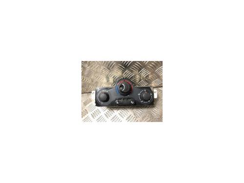 Commande Chauffage RENAULT KANGOO Express (FW0/1_) 1.5 dCi 85 (FW0K, FW0L, FW0B) (86 hp) 25701978