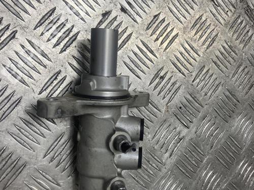Used Brake master cylinder Brake master cylinder CITROËN BERLINGO Box Body/MPV (K9) 1.5 BlueHDi 100 (102 hp) 33851421 33851421