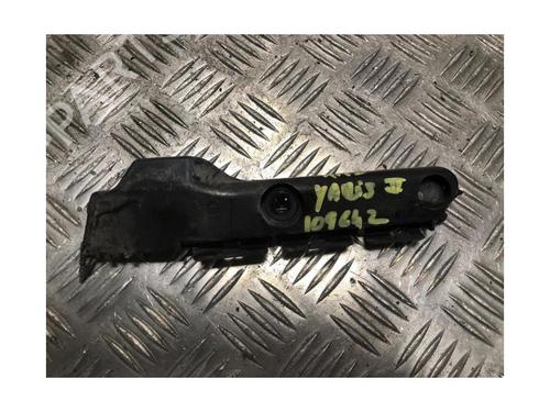Rear bumper bracket TOYOTA YARIS (_P9_) 1.4 D-4D (NLP90_, NLP90R) | BP26380322C159 