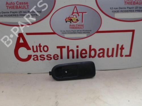 Right front window switch RENAULT SCÉNIC II (JM0/1_) 1.9 dCi (JM0G, JM12, JM1G, JM2C) | BP13037028I26 
