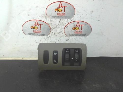 Used Switch RENAULT CLIO III (BR0/1, CR0/1) 1.5 dCi (BR17, CR17) (86 hp) 12963688