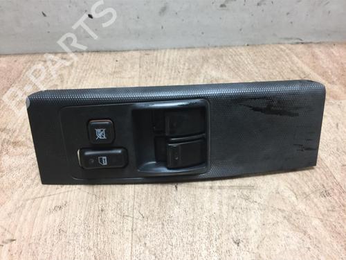 Used Left front window switch TOYOTA COROLLA Verso (ZER_, ZZE12_, R1_) 2.0 D-4D (CUR10_, CUR10R) (116 hp) 13280435