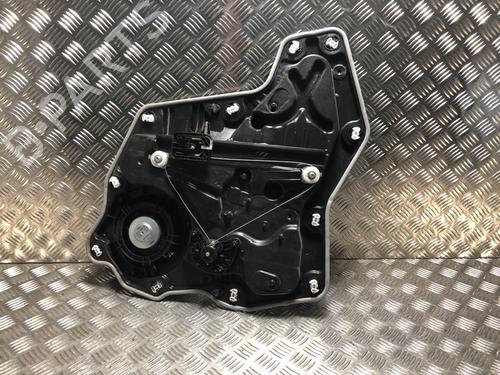 Rudehejsemekanisme Højre bagtil FORD FIESTA VII (HJ, HF) 1.1 Ti-VCT (86 hp) 31204995