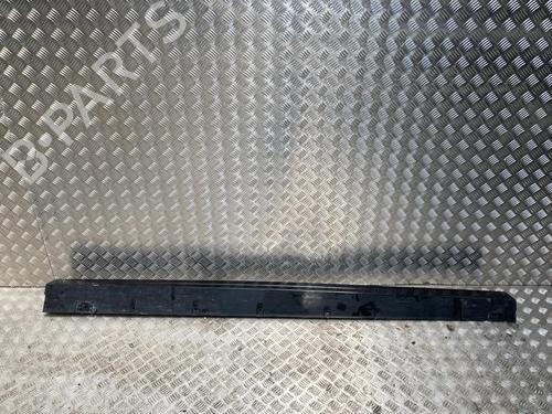 Venstre sidekjole Venstre sidekjole RENAULT MEGANE E-TECH SUV EV60 (BNJ1) (218 hp) 36674149 36674149