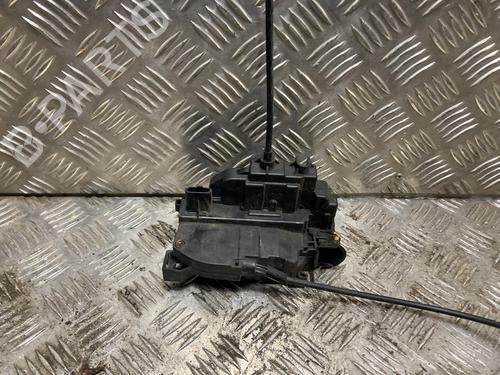 Fechadura frente esquerda RENAULT CLIO III (BR0/1, CR0/1) 1.5 dCi (BR17, CR17) (86 hp) 31199938