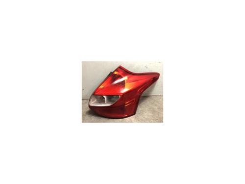 Used Right taillight FORD FOCUS III 1.6 TDCi (95 hp) 28491526