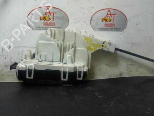 Used Front right lock VW TOUAREG (7LA, 7L6, 7L7) 2.5 R5 TDI (174 hp) 13037551