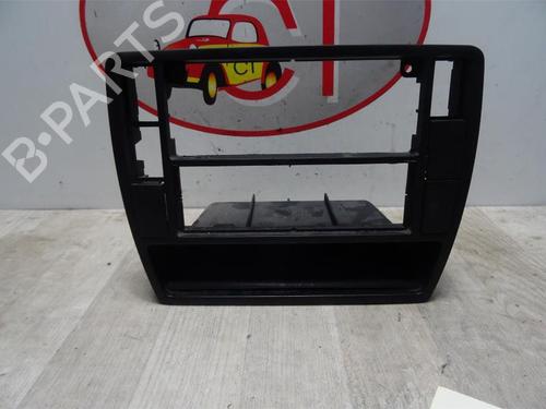 Becherhalter/Gegenstandshalter für VW PASSAT B5 (3B2) 1.6 (101 hp) 13136087
