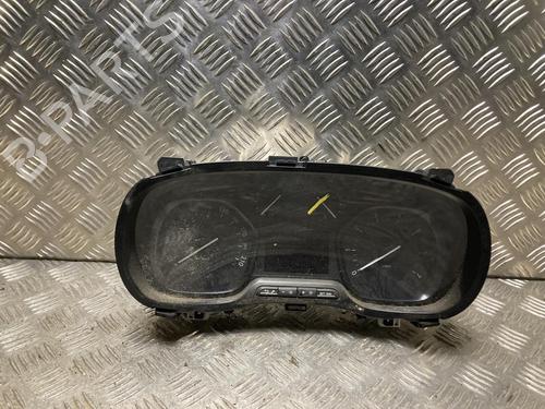 Used Instrument cluster PEUGEOT EXPERT Van (V_) 2.0 BlueHDi 180 (177 hp) 32113824