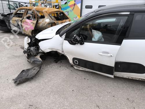 Gummiliste CITROËN C3 III (SX) 1.6 BlueHDi 100 | BP24523115C142 