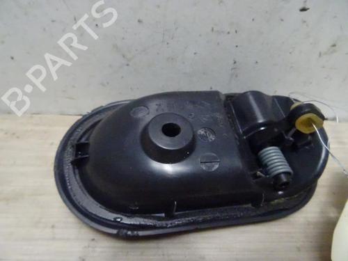 Used Front right interior door handle DACIA SANDERO 1.4 (BS0C, BS0A, BS0G, BS1F, BS0E) (75 hp) 13225953