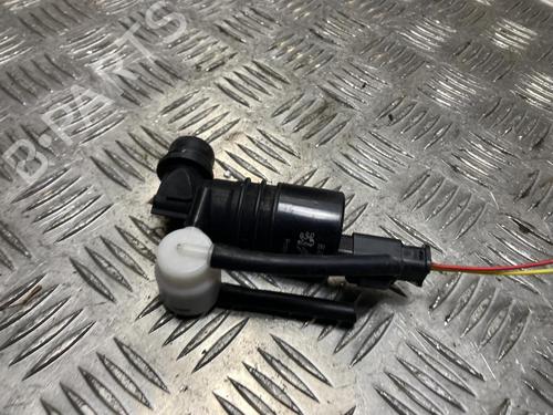 Washer pump CITROËN C4 CACTUS 1.2 PureTech 130 | BP32519716E24