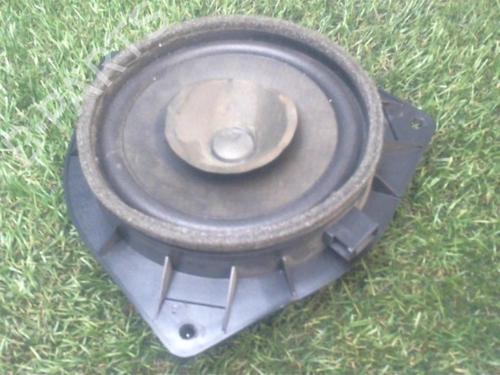 Used Cup/Object holder TOYOTA COROLLA (_E12_) 2.0 D-4D (CDE120R, CDE120L_) (110 hp) 30779950