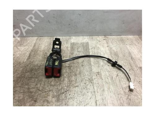 Seat buckle CITROËN C5 III Break (RW_) 1.6 HDi 115 | BP20633090I32 