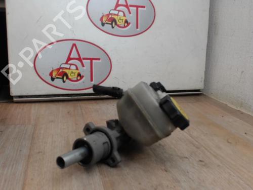 Used Brake master cylinder RENAULT KANGOO Express (FW0/1_) 1.5 dCi 85 (FW0K, FW0L, FW0B) (86 hp) 13276869