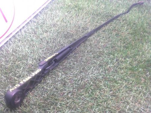 Front windshield wiper arm LAND ROVER FREELANDER I (L314) 2.0 Td4 4x4 | BP15966116C143 