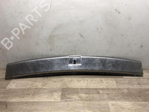 Bagasjeromsbekledning VW TOUAREG (7LA, 7L6, 7L7) 3.0 V6 TDI (225 hp) 23873581