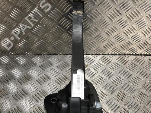 koblingspedal PEUGEOT 5008 II (MC_, MJ_, MR_, M4_) 2.0 BlueHDi 150 (MJAHXW, MJAHXH, MJAHXN, MJAHXV, MJAHXG) (150 hp) 31199265