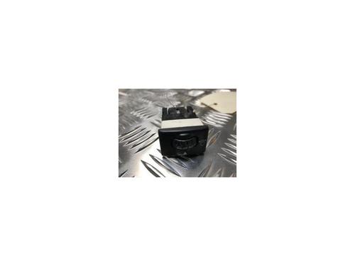 Used Switch SUZUKI JIMNY Closed Off-Road Vehicle (SN) 1.5 DDiS 4x4 (86 hp) 21259090