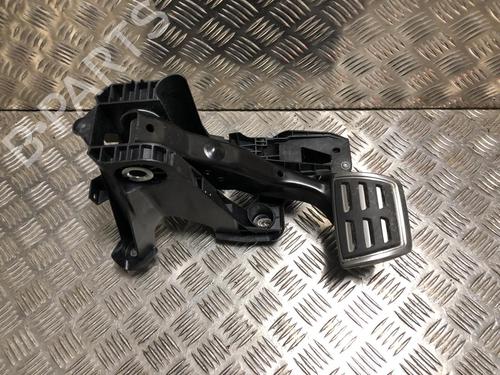 Rempedaal VW GOLF VIII (CD1, DA1) 2.0 TDI (150 hp) 31202993