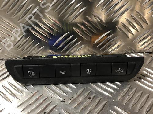 Kombi Kontakt / Stilkkontakt PEUGEOT 2008 I (CU_) 1.6 BlueHDi 120 (120 hp) 31198642