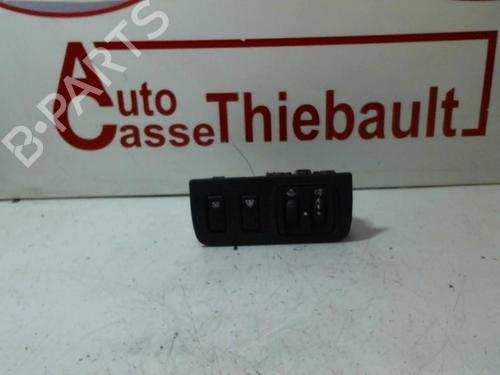 Used Headlight switch RENAULT GRAND SCÉNIC III (JZ0/1_) 1.6 dCi (JZ00, JZ12) (130 hp) 13035266