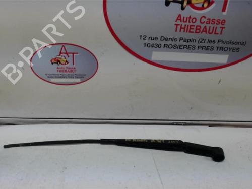 Used Front windshield wiper arm CITROËN C4 Picasso I MPV (UD_) 1.6 HDi (109 hp) 13266493
