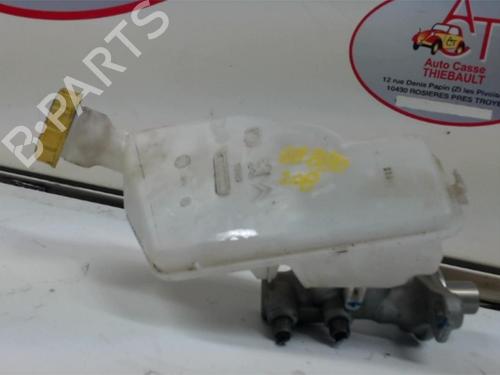 Hovedbremsecylinder PEUGEOT 208 I (CA_, CC_) 1.2 VTI 82 (82 hp) 13037768