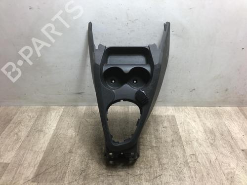 Middenconsole DACIA LOGAN MCV II TCe 90 (K8M1, K8MA, K8AC) (90 hp) 31204521